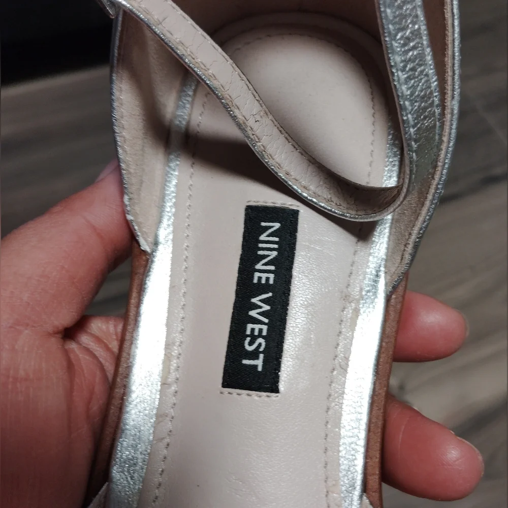 Nine West Oriona Pointed Toe Ankle Strap Slide Flats Sz- 10 1/2 - Picture 7 of 8